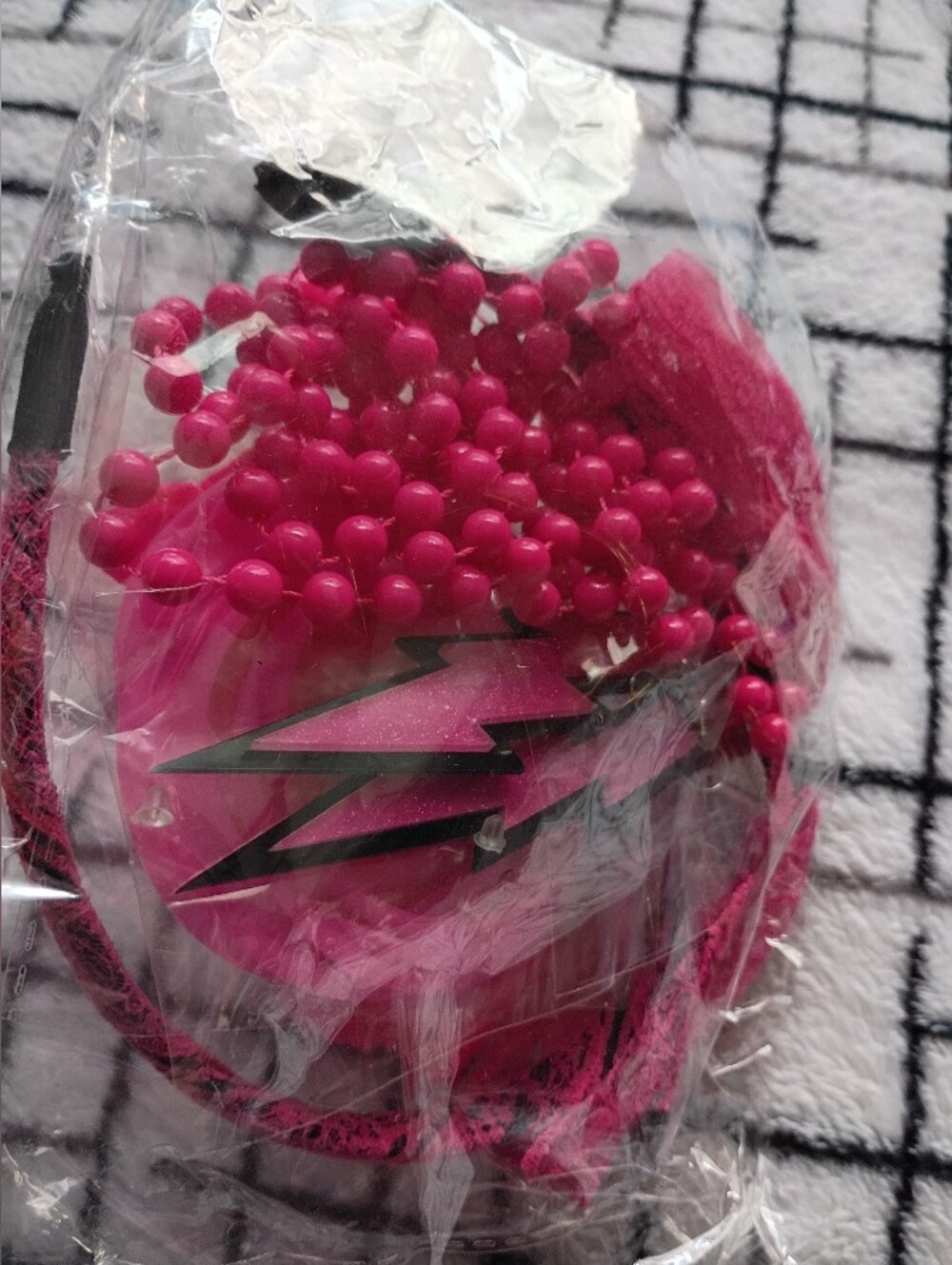 Pink 80's Costume Accessory Set Earrings, Necklace, Fishnet Gloves, Headband NEW